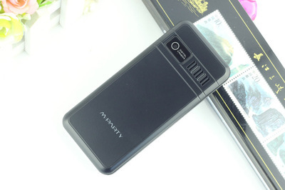 派對C555-A 2.4屏直板手機 經典設計與實用功能的完美結合